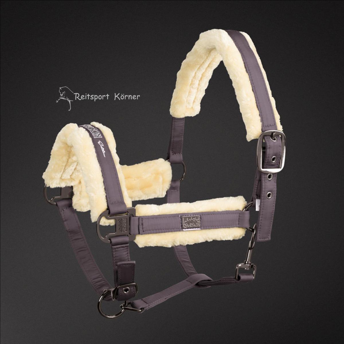 Eskadron Platinum Halter Glossy Fauxfur