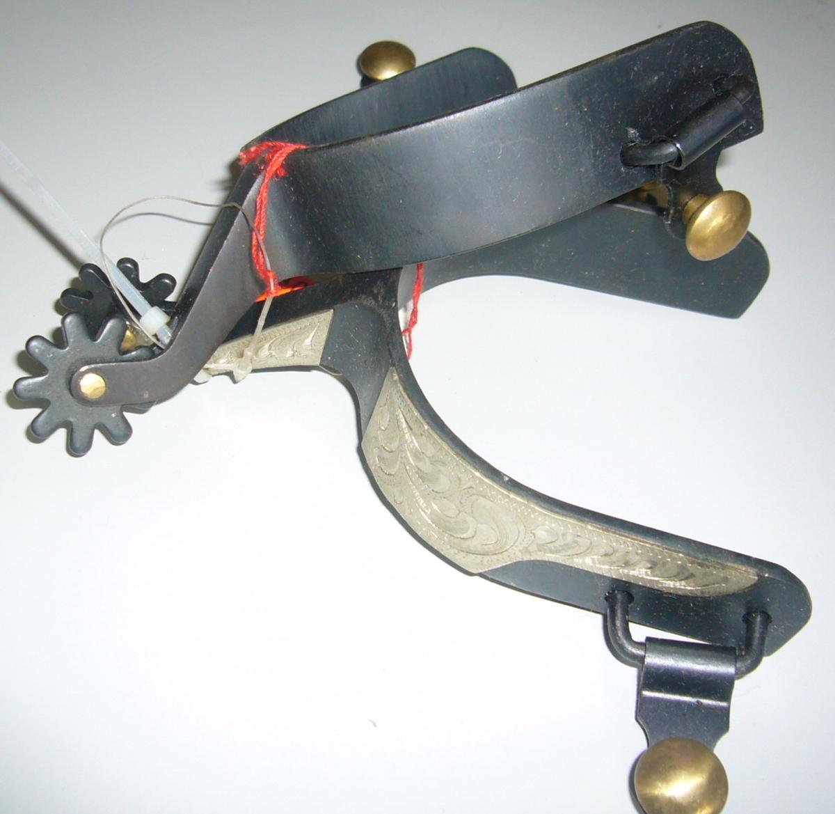 Spurs SILVER, black steel