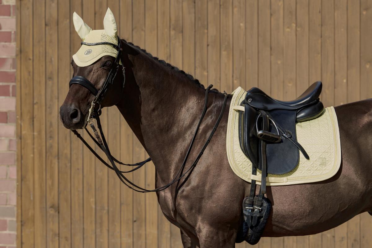 Eskadron Platinum Pure Saddle Cloth " MATTGLOSS JEWEL "