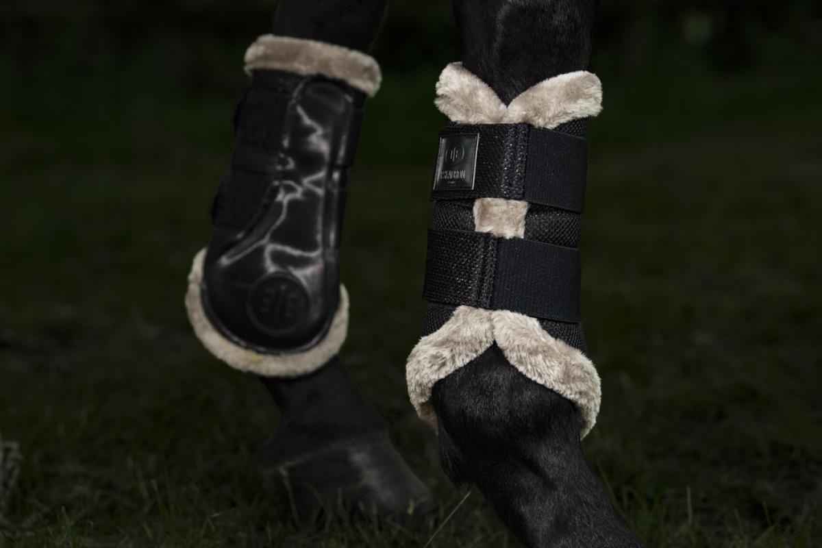 Eskadron ESSENCE Tendon Boots  " GLITTER MESH FAUXFUR "