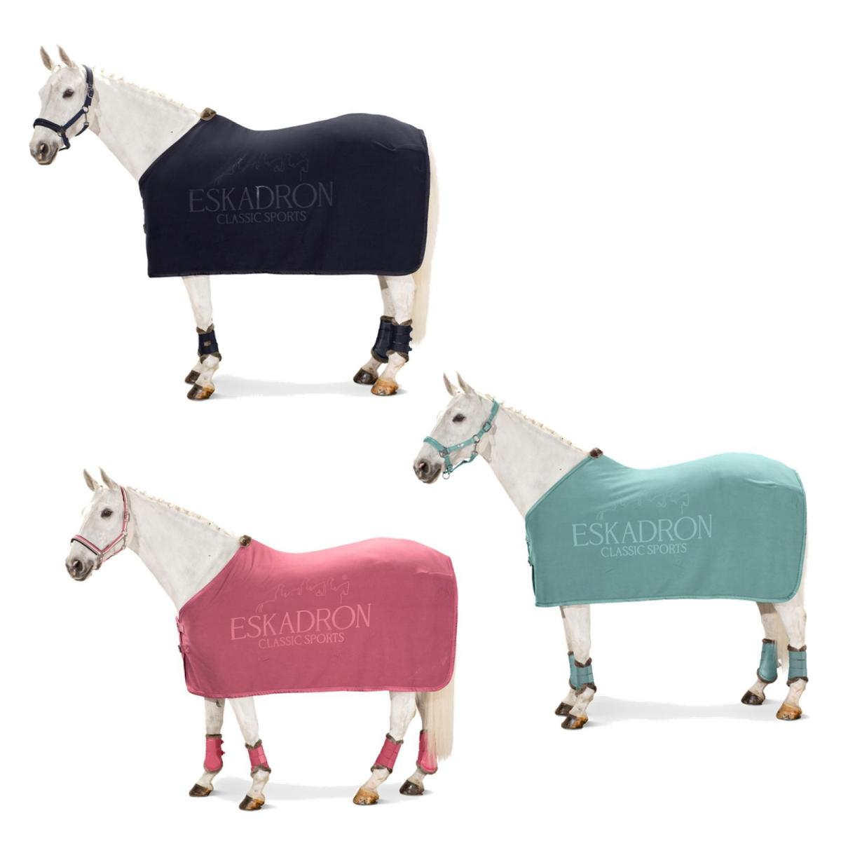 Eskadron Abschwitzdecke " FLEECE STAMP " mit Glossy - Einfassung