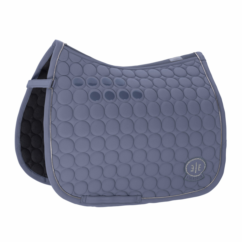 Eskadron ESSENCE Schabracke " SOFTSHELL EMBLEM " mit Mesh - Rückenkanal